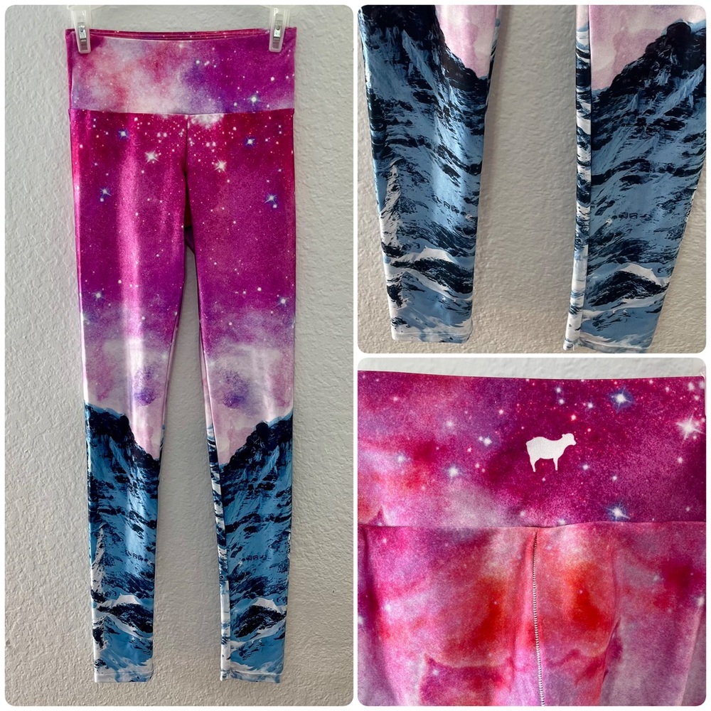 Goldsheep Galaxy Mountain Leggings Size XS